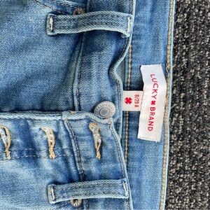 Lucky Brand Light Blue Denim Jeans